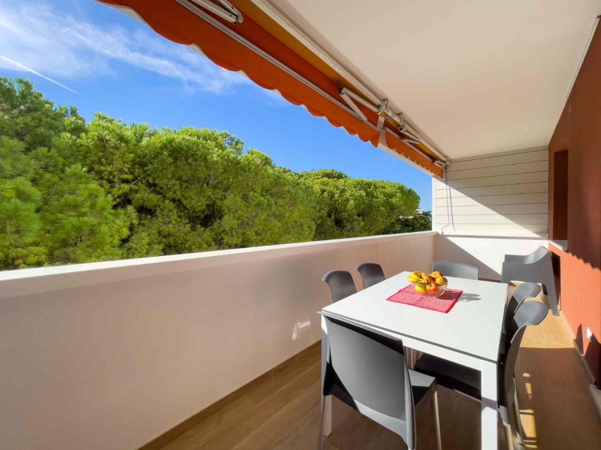 Apartment In Lignano Sabbiadoro 21783 エクステリア 写真