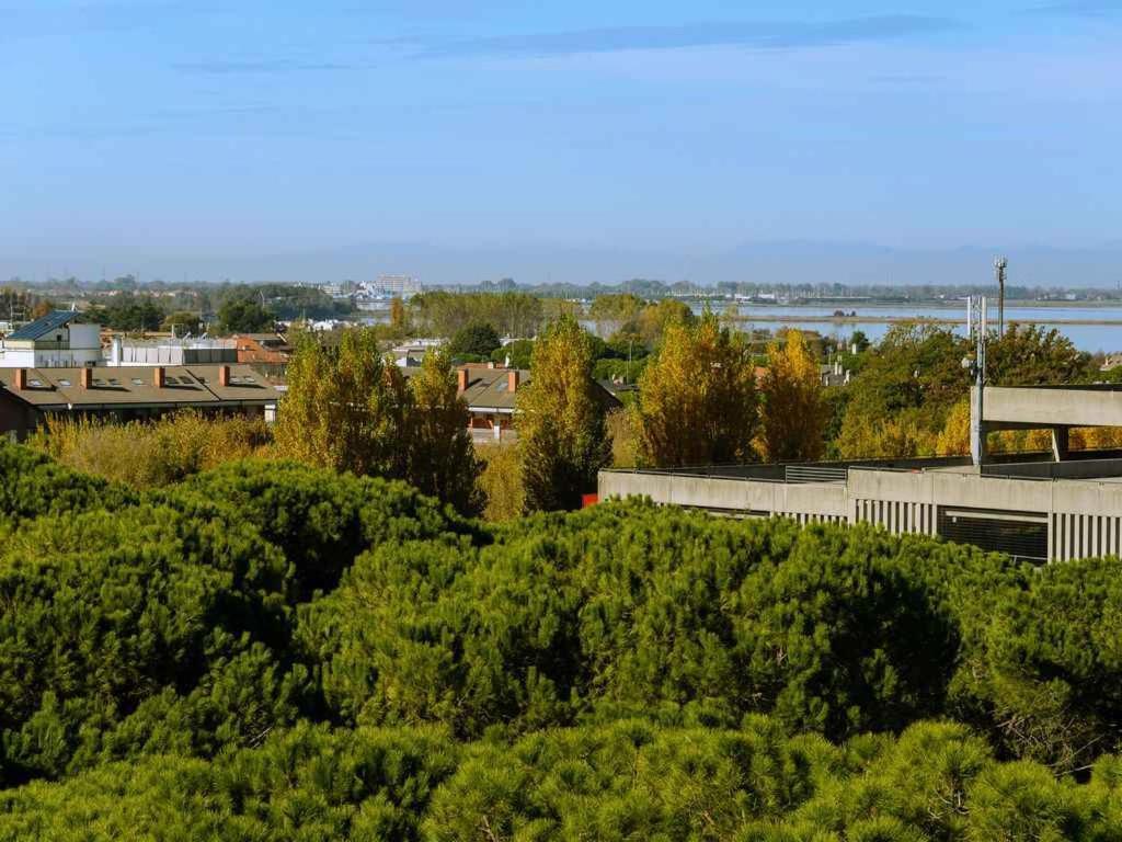 Apartment In Lignano Sabbiadoro 21783 エクステリア 写真