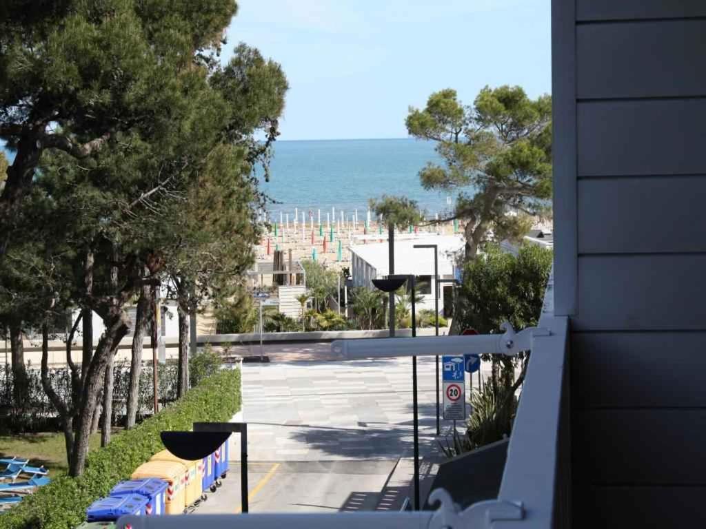 Apartment In Lignano Sabbiadoro 21783 エクステリア 写真